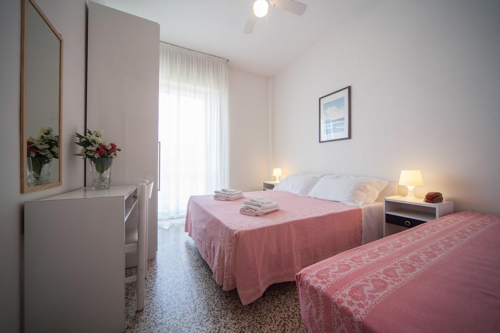 Hotel Madison Riccione Værelse billede